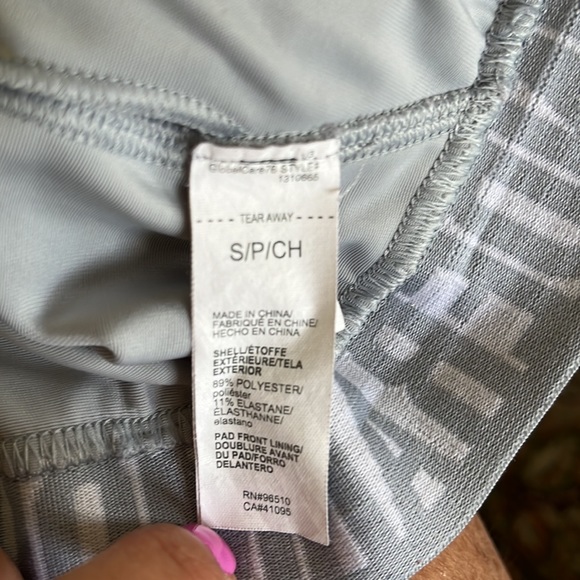 Under Armour Mid Crossback Light Grey Padded Sports Bra. Size S. - Picture 7 of 7